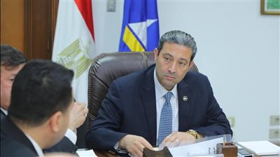 محافظ دمياط يترأس اجتماع لجنة صندوق تمويل مشروعات الإسكان الاقتصادي