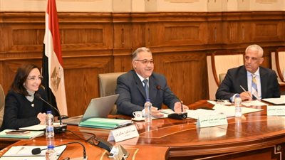 محافظ البحيرة: نواب البرلمان شركاء في اتخاذ القرارات ودعم الجهود التنموية بالمحافظة