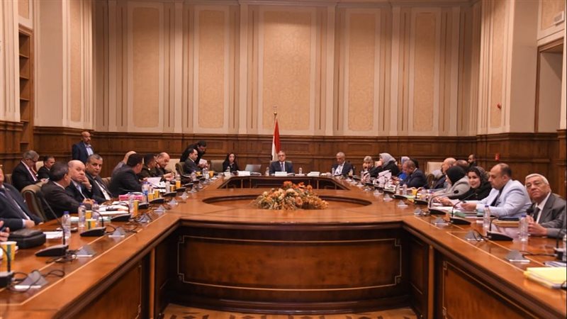 إجتماع لجنة الإدارة