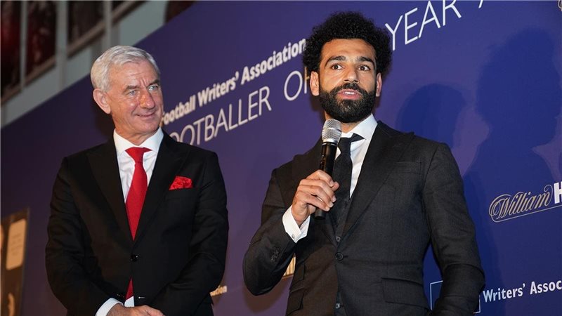 محمد صلاح وإيان راش