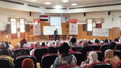 انطلاق القوافل التعليمية المجانية للشهادتين الإعدادية والثانوية العامة بالوادي الجديد (فيديو)