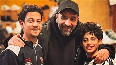 المخرج عمرو سلامة يكشف تفاصيل حلقة اليوم من مسلسل ساعته وتاريخه