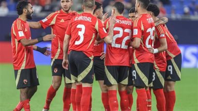 على رأسهم مصطفى شوبير، بدلاء الأهلي أمام المصري في الدوري الممتاز 