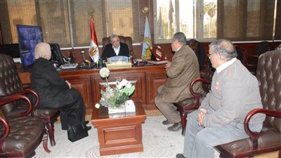 محافظ الغربية يؤكد مواصلة الجهود لتوفير بيئة تعليمية آمنة ومتميزة للطلاب والمعلمين