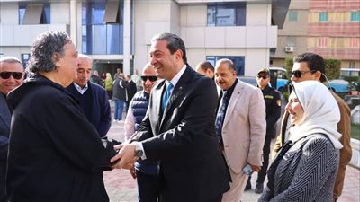 محافظ دمياط ونائب وزير الإسكان يتابعان الموقف التنفيذى لمشروعات مياه الشرب