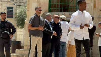 بحماية وحدات خاصة، بن غفير يقتحم الأقصى في أول أيام عيد الأنوار اليهودي