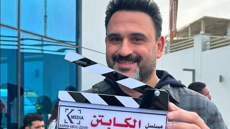 أكرم حسني، فيتو 