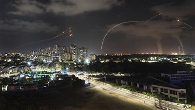 وقف الحركة الجوية في مطار بن جوريون