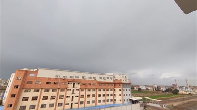 سقوط أمطار على الإسكندرية في نوة عيد الميلاد (صور)