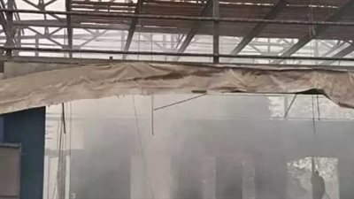 النيابة تنتدب المعمل الجنائي لبيان سبب حريق مطعم عائم بالمنيل (صور)