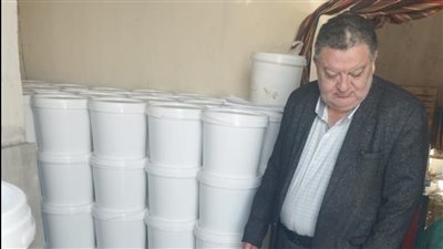 ضبط طن مخلل غير صالح للاستهلاك الآدمى بالدقهلية (صور)