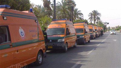 إصابة 10 أشخاص في حادث تصادم بصحراوي المنيا