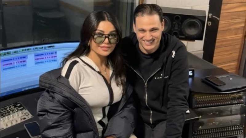 هيفاء وهبي في الاستديو،