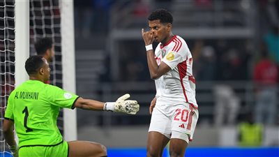 خليجي 26، منتخب الإمارات يتقدم على عمان 0/1 في الشوط الأول 