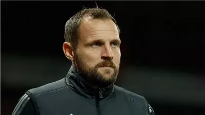 أول إقالة في العطلة الشتوية، يونيون برلين يطيح بمدربه لسوء النتائج