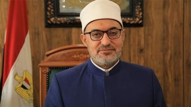  الدكتور نظر عياد،