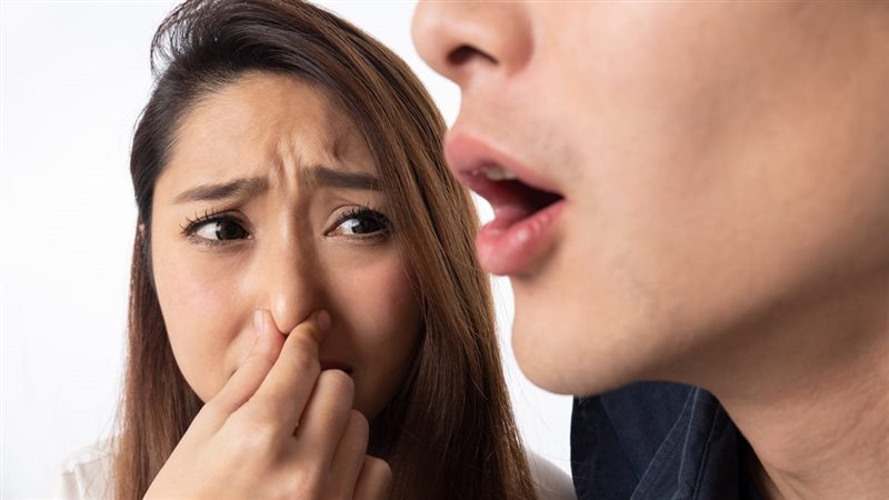 رائحة الفم الكريهة،
