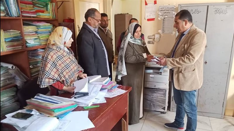 جولة رئيس أجا، فيتو