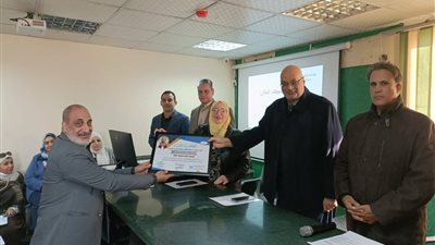 التأمين الصحي بالشرقية يعقد اجتماع المجلس التنفيذي ويكرّم العاملين المتميزين لعام 2024