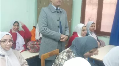 وكيل تعليم الدقهلية يتفقد انتظام العملية التعليمية بإدارة نبروه (صور) 