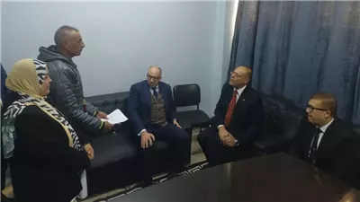 وزير العمل يتفقد مكتب منطقة بولاق الدكرور بعد تطويره