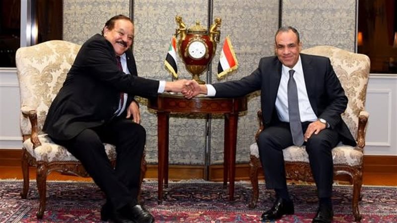وزير الخارجية ونظيره