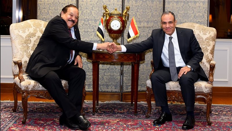 وزير الخارجية ونظيره
