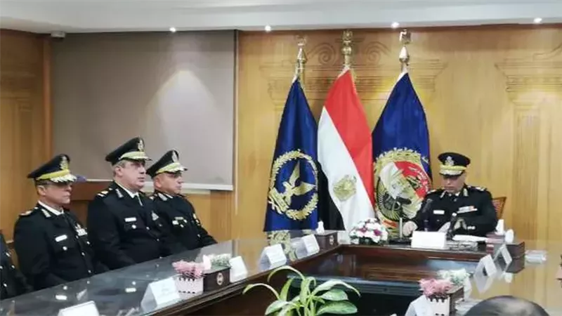 التقديم فى معهد معاونى