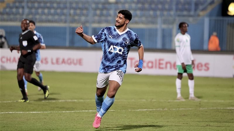 إبراهيم عادل، فيتو