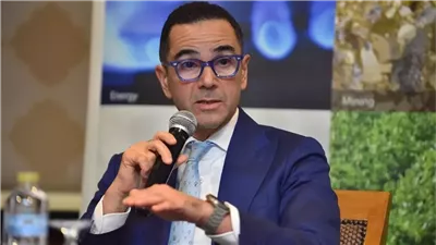 وزير الاستثمار يناقش آليات زيادة تواجد الصادرات المصرية بالسوق الإفريقي