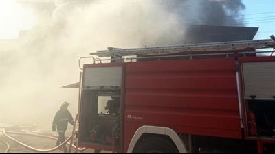 انتداب المعمل الجنائي لمعاينة حريق مخزن في أوسيم