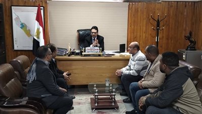 وكيل صحة سوهاج يكرم فريقا طبيا بمستشفى دار السلام 