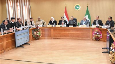 تنفيذي الشرقية يستعرض موقف المتغيرات المكانية وأملاك الدولة والتصالحات