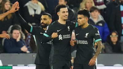 محمد صلاح يقود هجوم ليفربول أمام برينتفورد في الدوري الإنجليزي 
