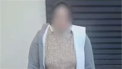 ضبط 750 ألف جنيه مخبأة داخل حقائب سيدة بمطار القاهرة 