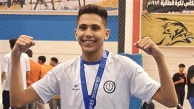 وفاة لاعب سموحة، وزير الرياضة واتحاد الطائرة ينعيان عمر شعراوي