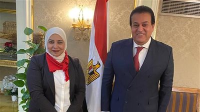 وزير الصحة يستعرض حصاد مبادرة بداية جديدة للإنسان المصرى على موجات الشرق الأوسط
