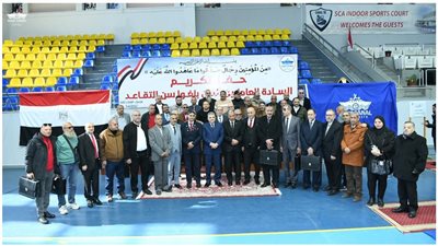 الفريق أسامة ربيع يكرم العاملين بهيئة قناة السويس المحالين للتقاعد 