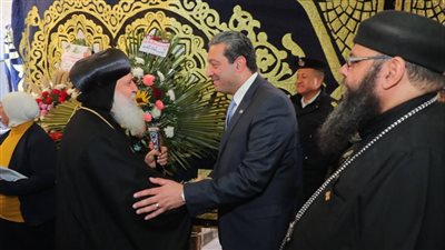 الشهابي يهنئ الأقباط بعيد الميلاد في كنيسة العذراء بدمياط