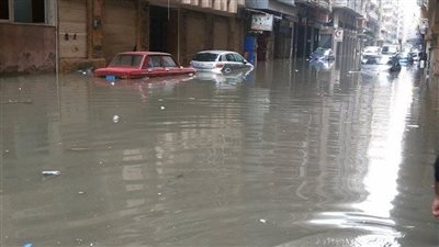 انهيار عقارات وغرق ميادين، ماذا فعلت نوة رأس السنة بشوارع الإسكندرية (صور)