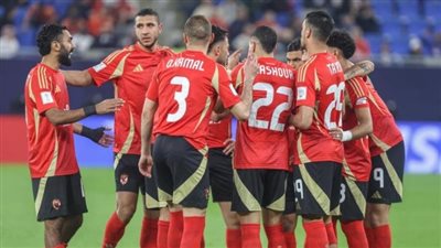 عبد الجليل: عاشور وأبوعلي وأفشة كانوا بيلعبوا كرة خماسي أمام إنبي والأهلي متأثر بغياب معلول وهاني