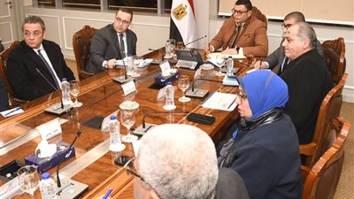 على 70 ألف فدان، وزير الإسكان يتابع معدلات تنمية مدينة سفنكس الجديدة 