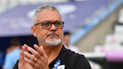 ميكالي يرد على مفاوضات تدريب الزمالك والأهلي 