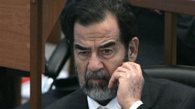 نشر مذكرات جديدة بخط صدام حسين تطرق فيها إلى مصر 