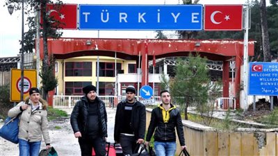 تركيا تفتح معبر كسب أمام عودة السوريين لبلادهم بعد إغلاقه 14 عامًا