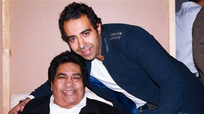 أحمد عدوية يشيد بموهبة ابنه محمد: 