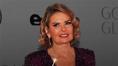 يسرا تهنئ جمهورها بالعام الجديد