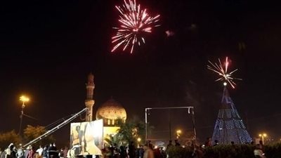 القاهرة والجيزة تتألقان في ليلة رأس السنة، أجواء احتفالية وسط انتشار أمني مكثف