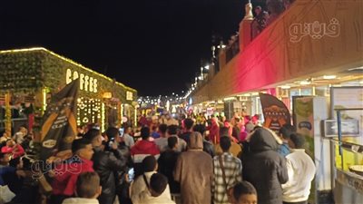 قبل بدء 2025، زحام شديد على كورنيش النيل في الأقصر احتفالا برأس السنة (فيديو وصور)