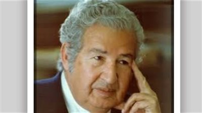 إحسان عبد القدوس.. المدافع عن الجمال والحب والحرية والكرامة.. تعرض للسجن ومحاولات الاغتيال 7 مرات.. وهذا رأي نجيب محفوظ في أعماله